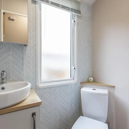 Сasa de vacaciones Sandpiper - Stunning With Hot Tub Malton