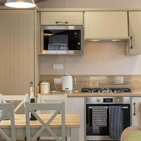 Sandpiper - Stunning With Hot Tub Сasa de vacaciones Malton
