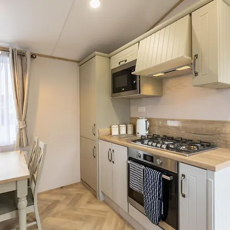 Сasa de vacaciones Sandpiper - Stunning With Hot Tub Malton